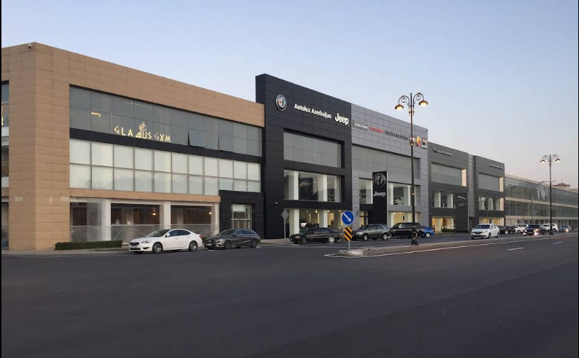 Range Rover Showroom